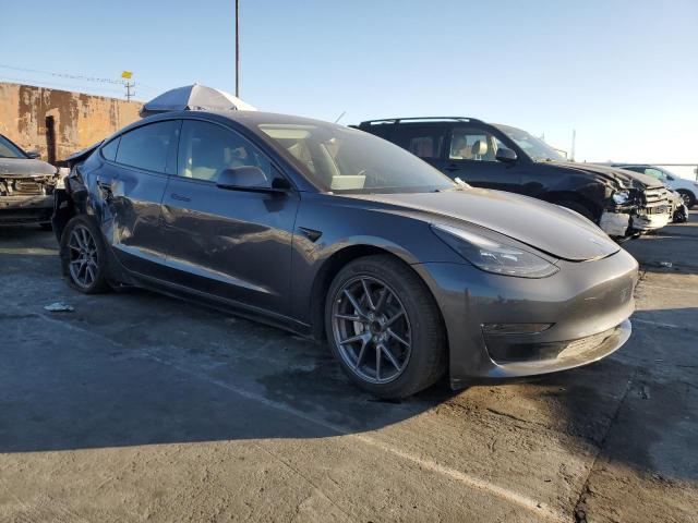  TESLA MODEL 3 2022 Сірий