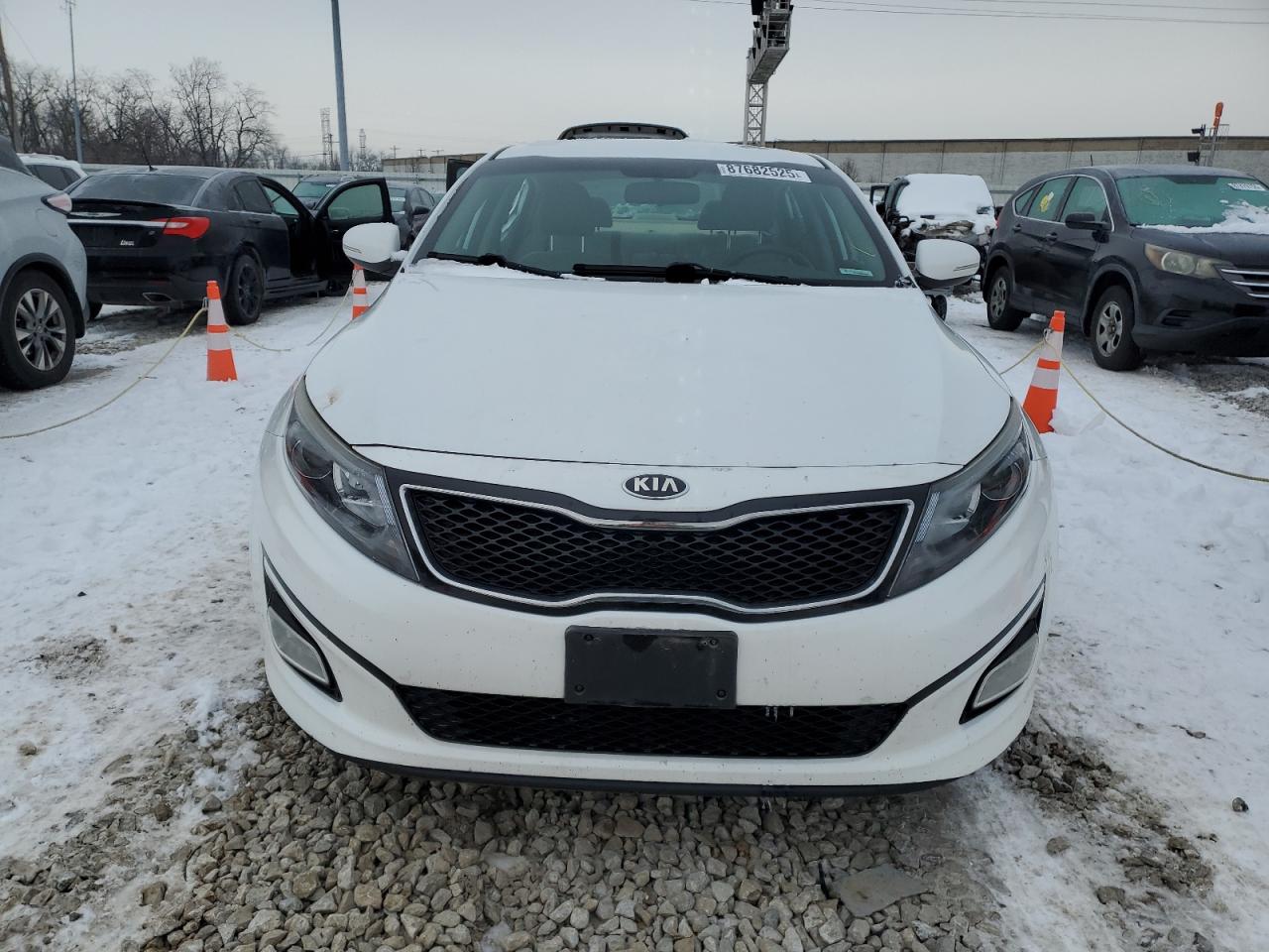 VIN 5XXGM4A75FG376366 2015 KIA OPTIMA no.5