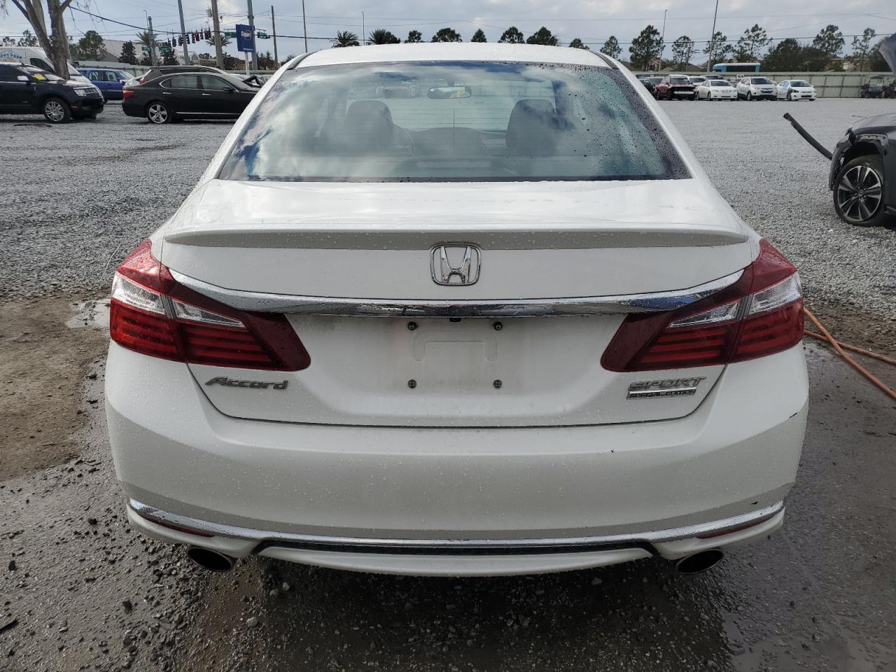 VIN 1HGCR2F12HA284088 2017 HONDA ACCORD no.6