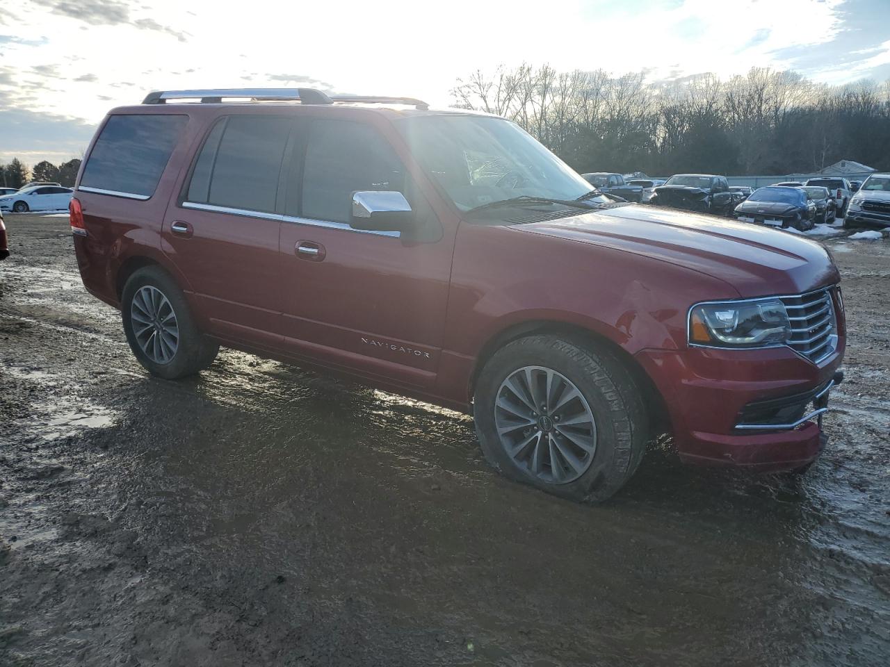 2017 Lincoln Navigator - Image 4