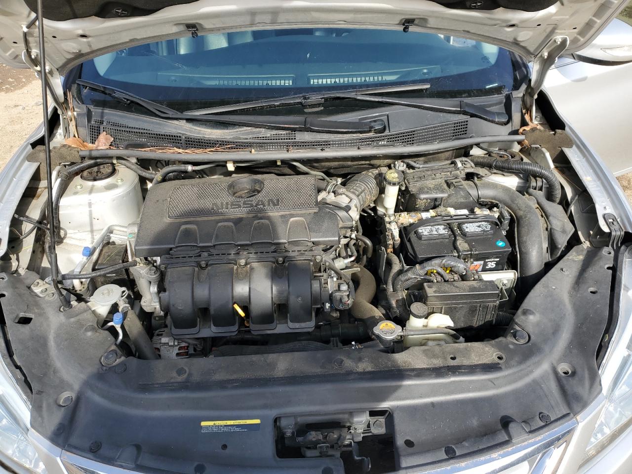 2015 Nissan Sentra - Image 13