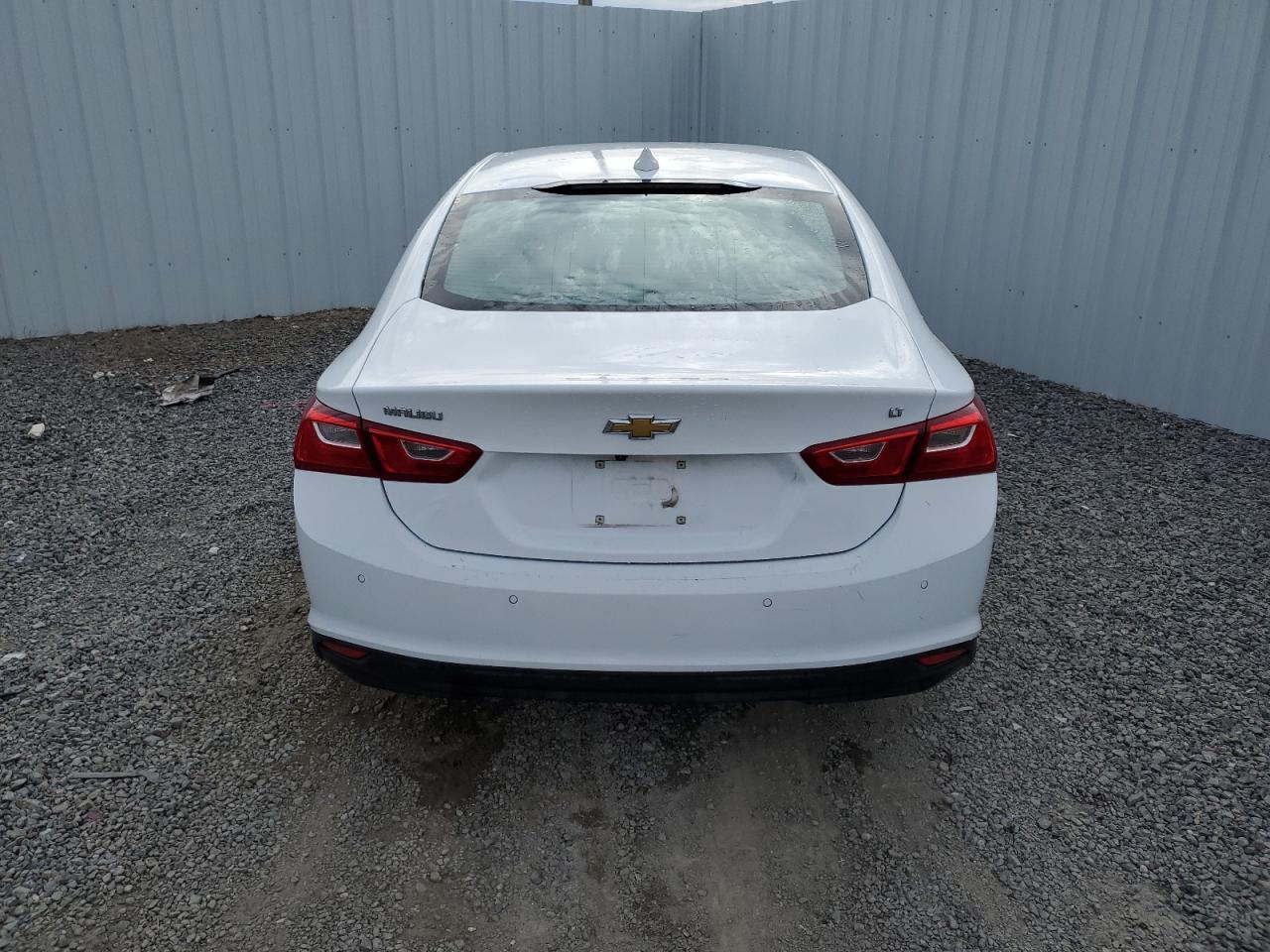 2023 Chevrolet Malibu - Image 6