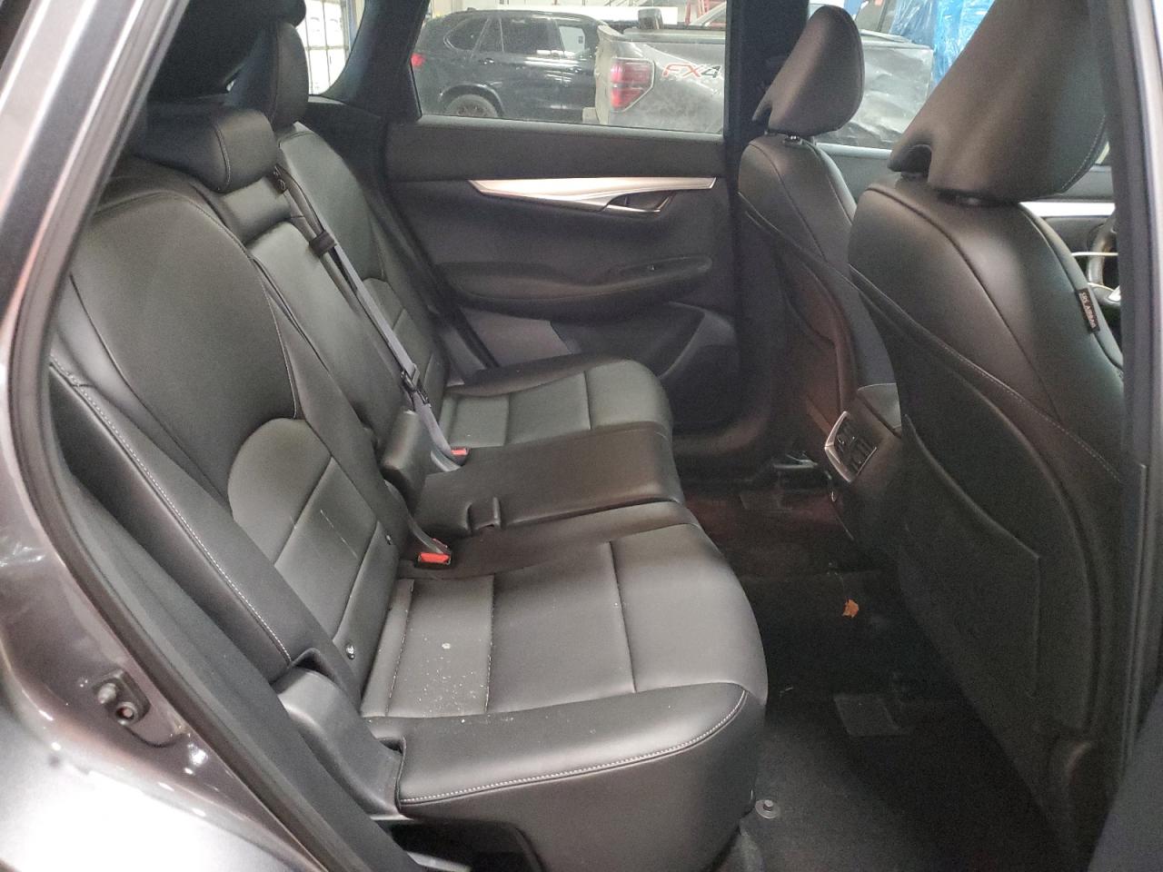 2021 Infiniti QX50 - Image 10