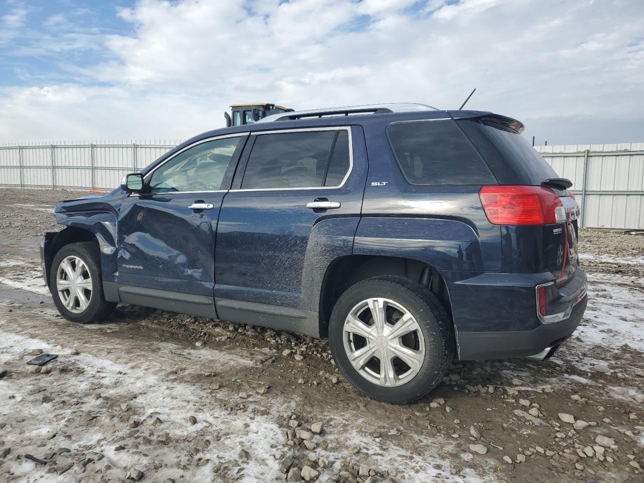 2017 GMC Terrain - Image 2