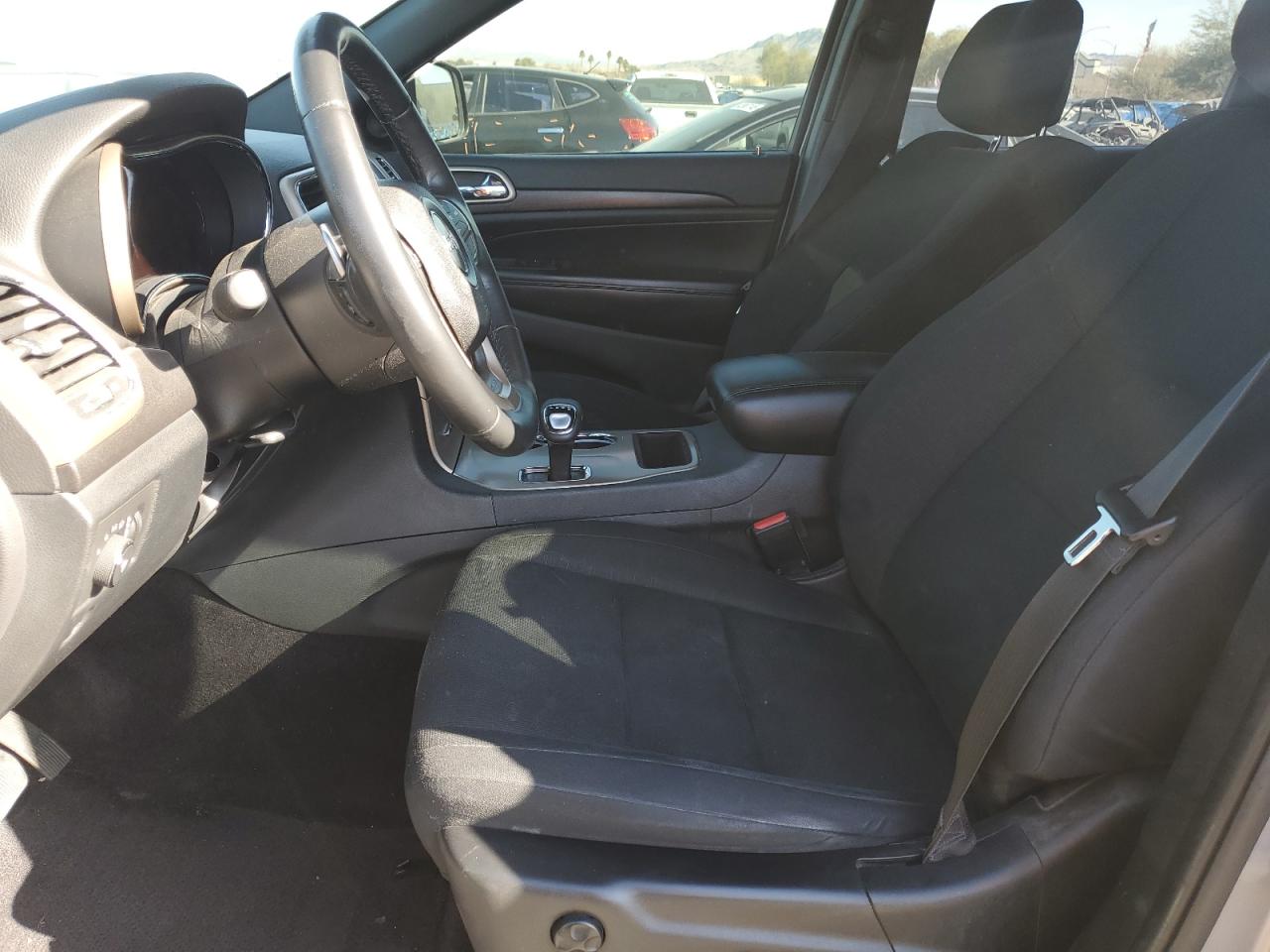 2015 Jeep Grand Cherokee - Image 7