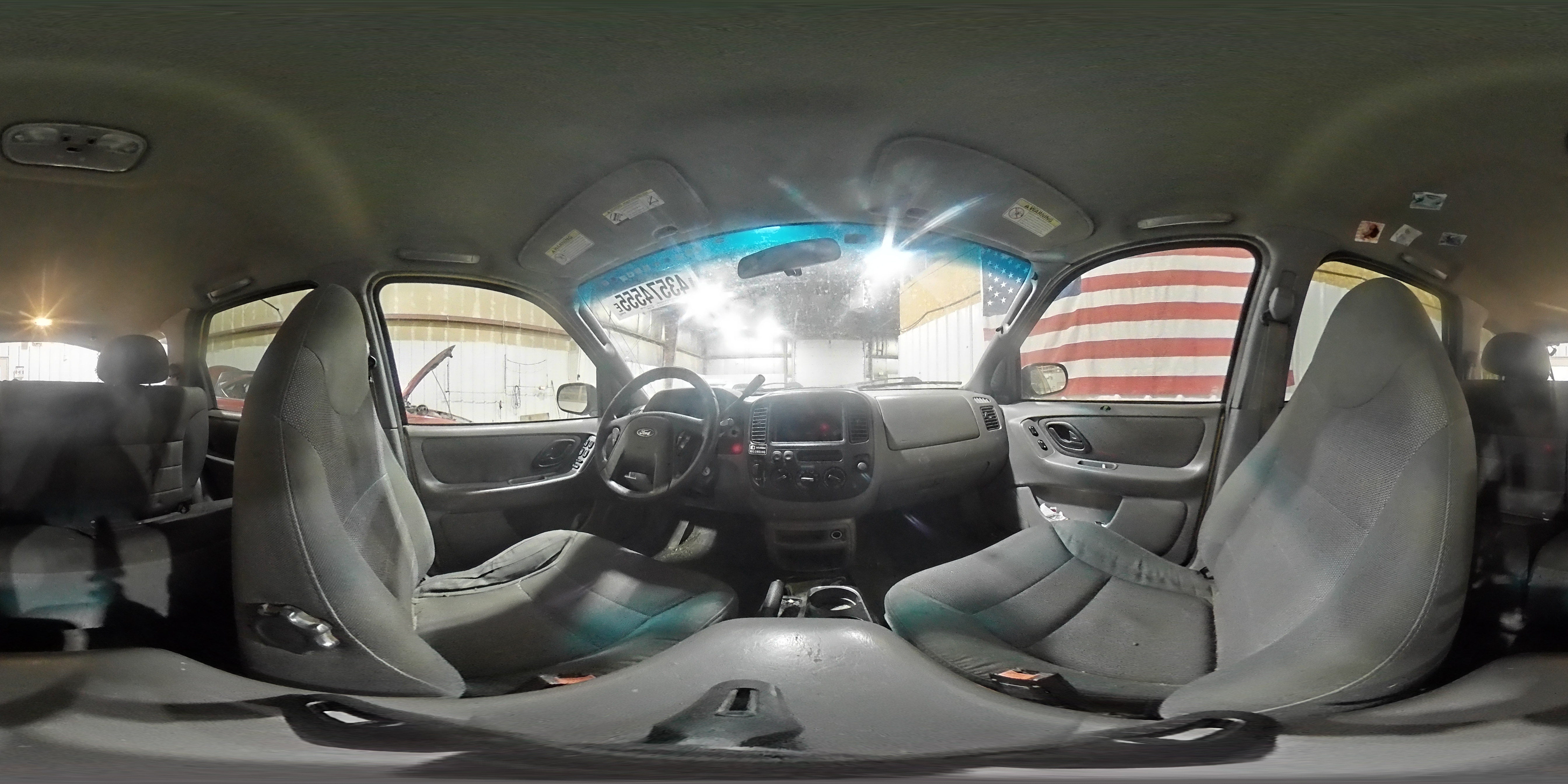 2001 Ford Escape - Image 13