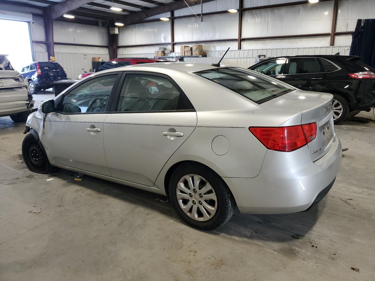 2010 Kia Forte - Image 2