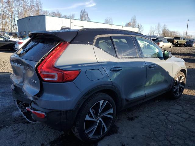  VOLVO XC40 2021 Сірий