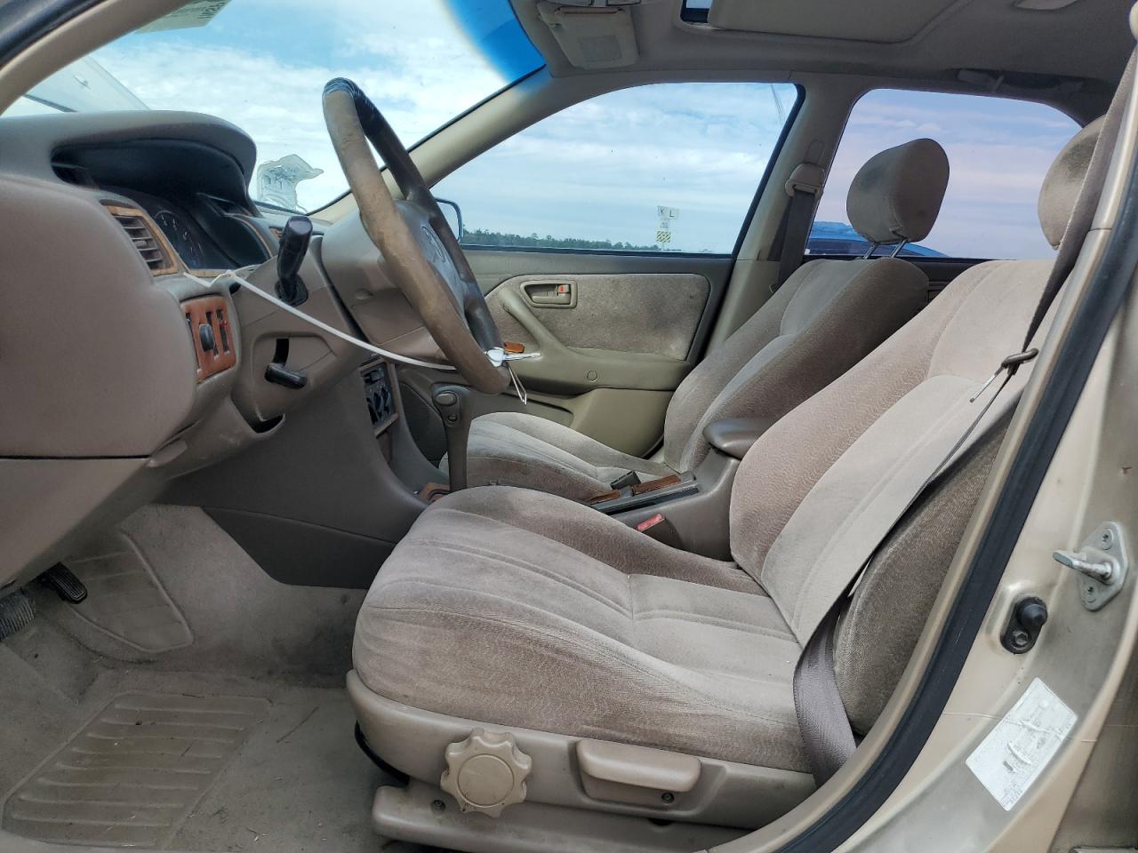 1997 Toyota Camry - Image 7