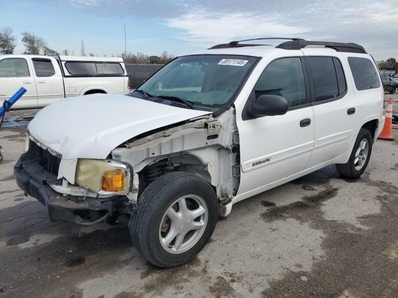 2004 GMC Envoy - Image 1