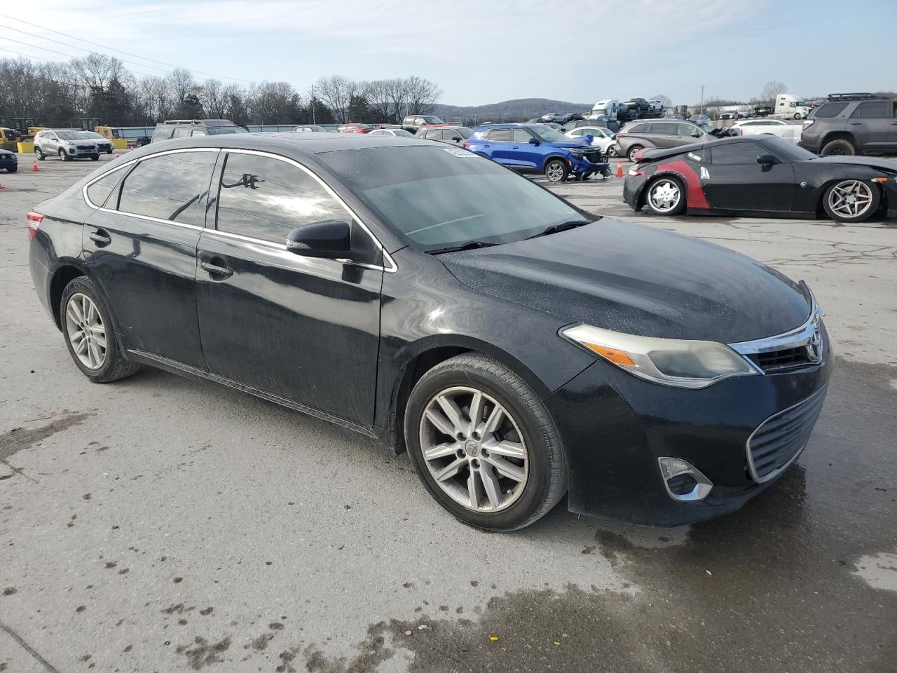 2013 Toyota Avalon - Image 4