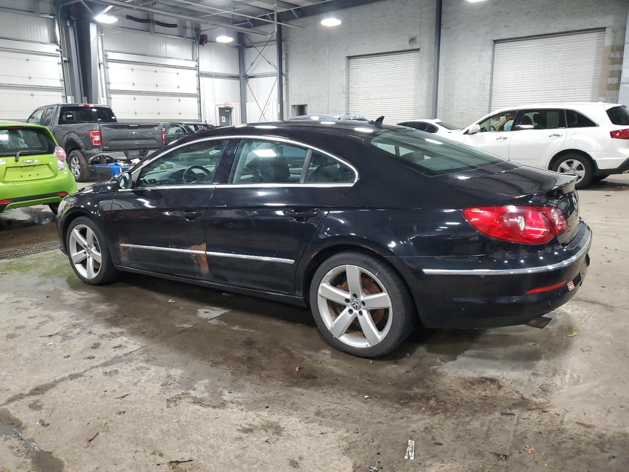2009 Volkswagen Passat CC - Image 2