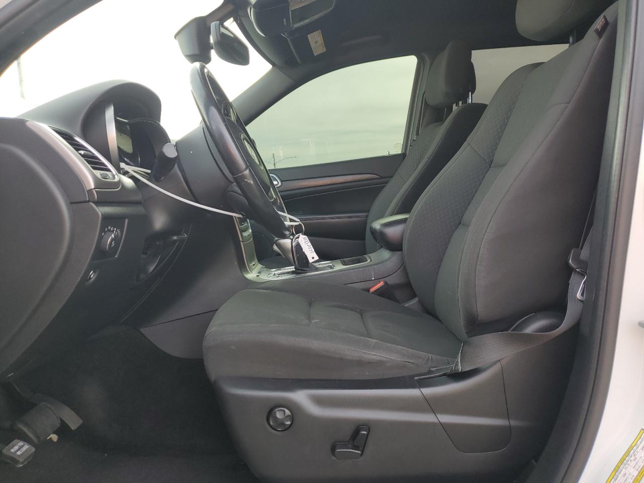 2018 Jeep Grand Cherokee - Image 7