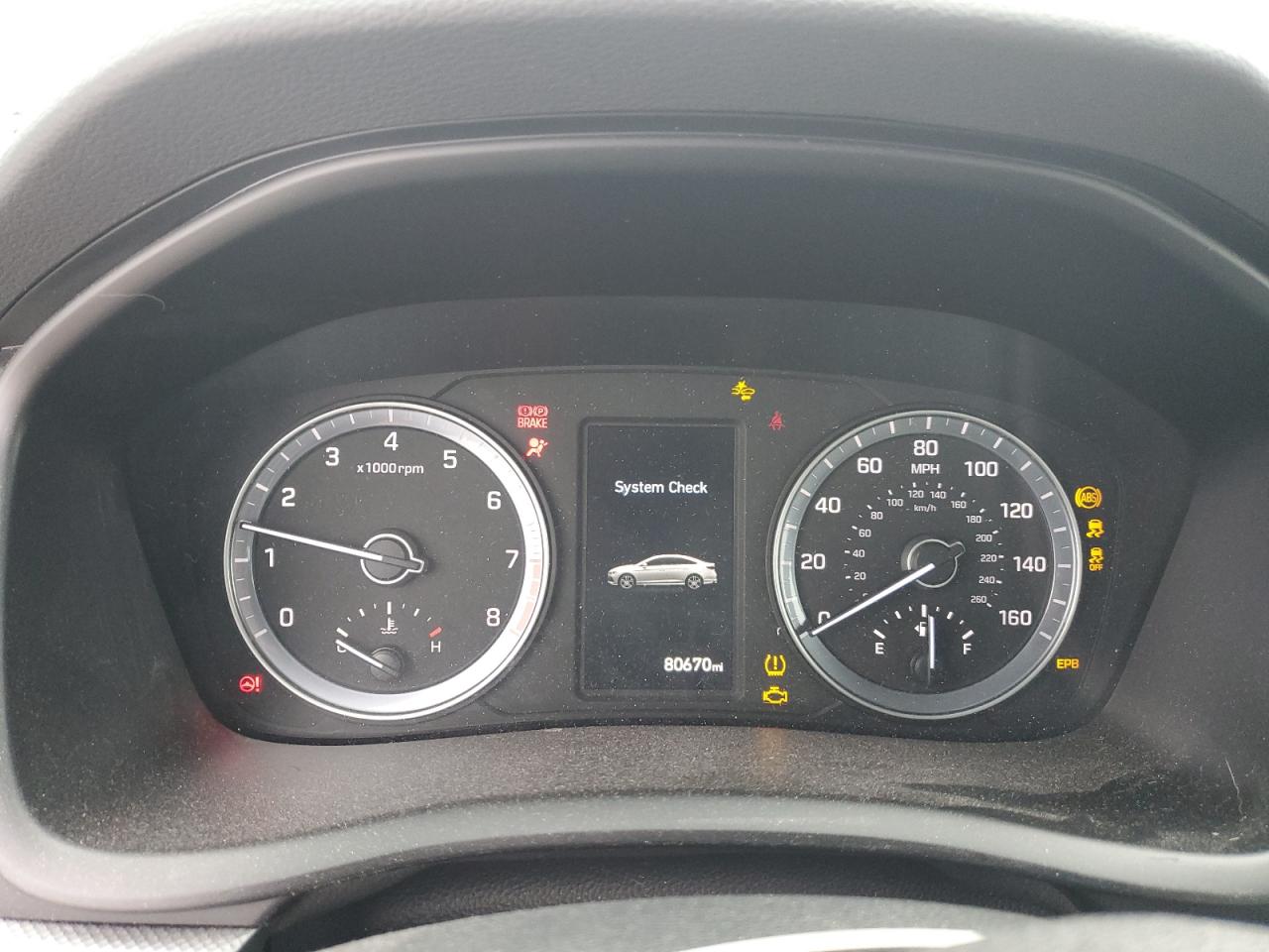2018 Hyundai Sonata - Image 9
