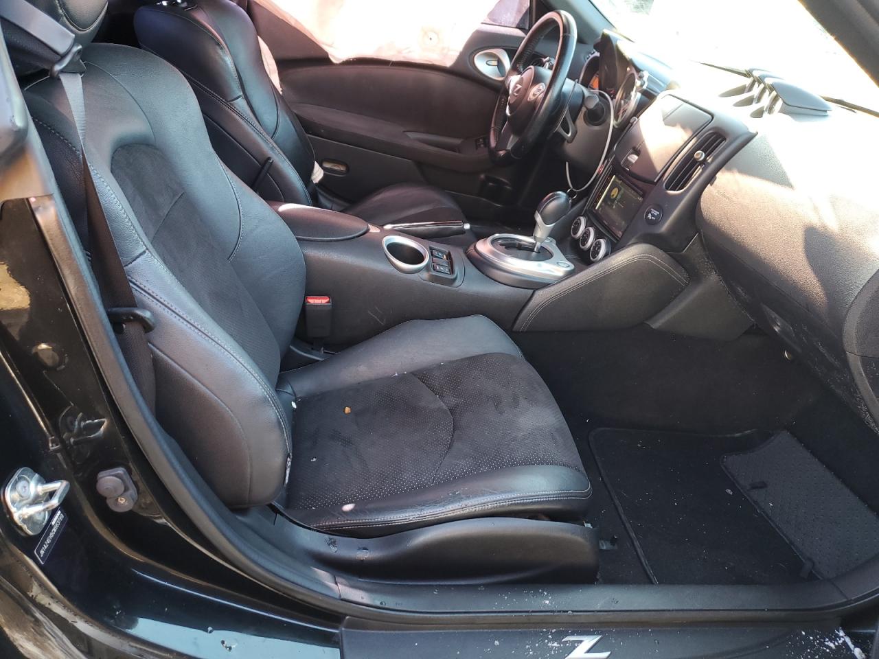 2012 Nissan 370Z - Image 10