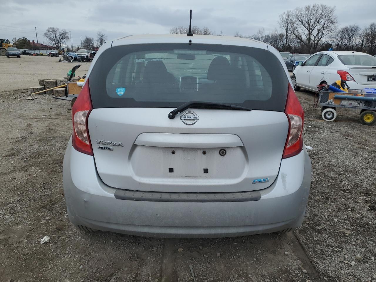 VIN 3N1CE2CP9GL385738 2016 NISSAN VERSA no.6