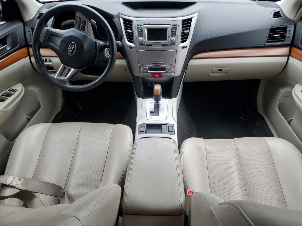 2013 Subaru Outback - Image 8