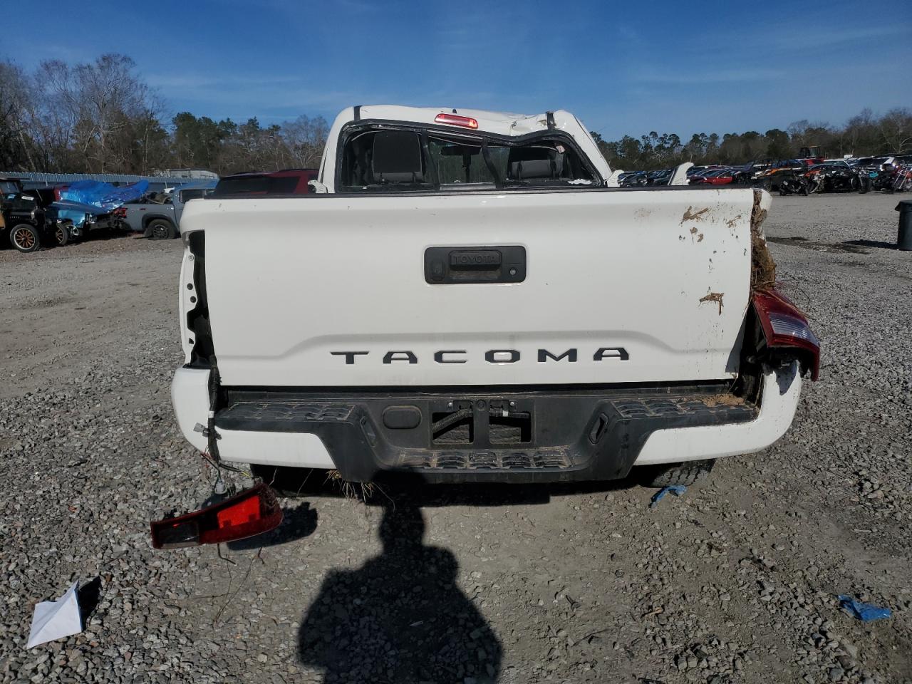 2021 Toyota Tacoma - Image 6