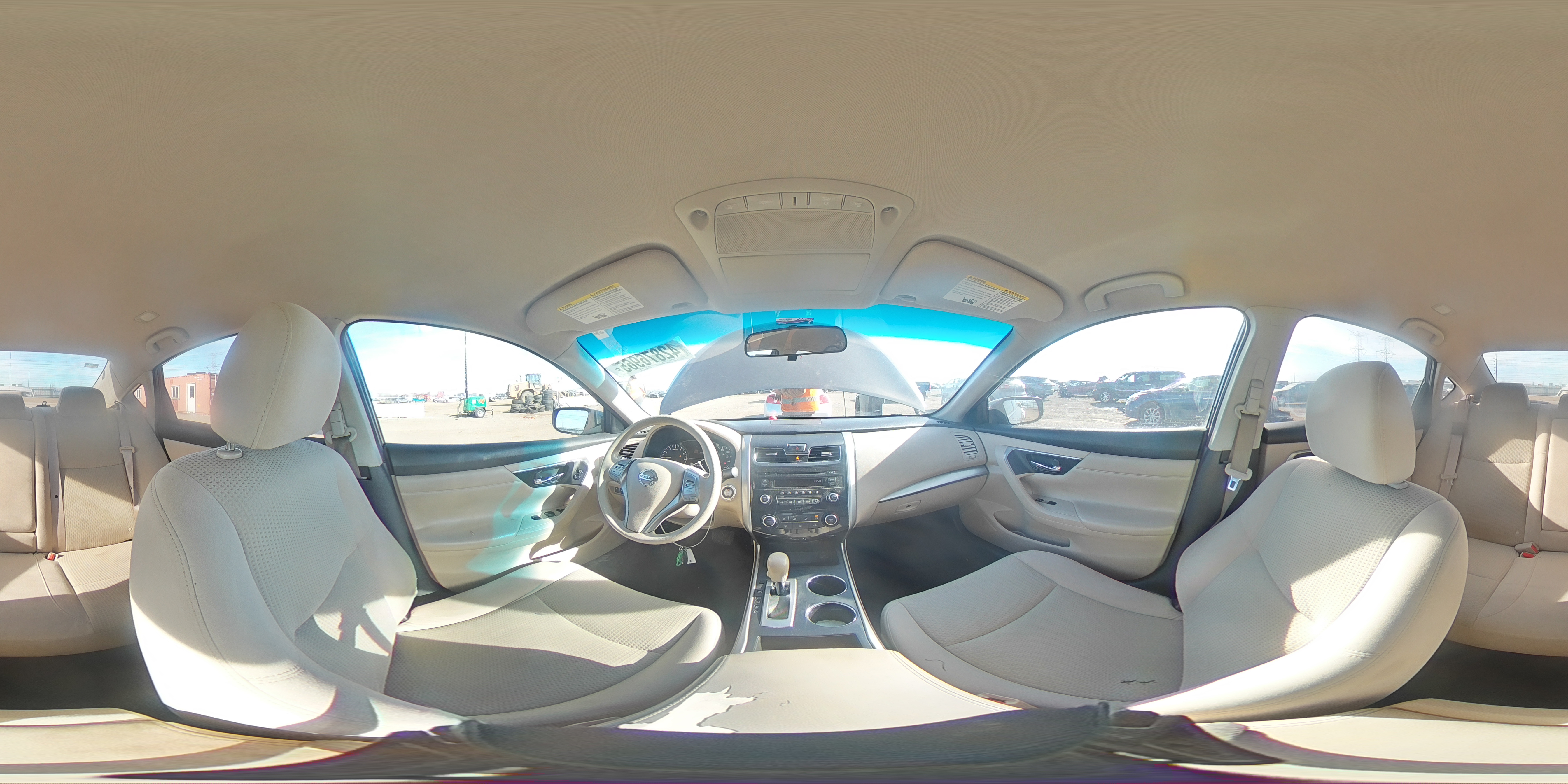 2015 Nissan Altima - Image 12