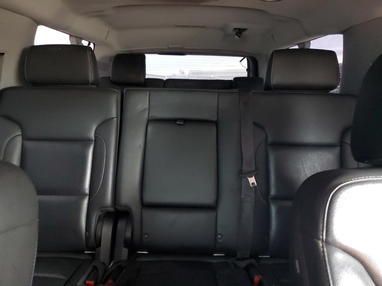 2018 GMC Yukon - Image 10