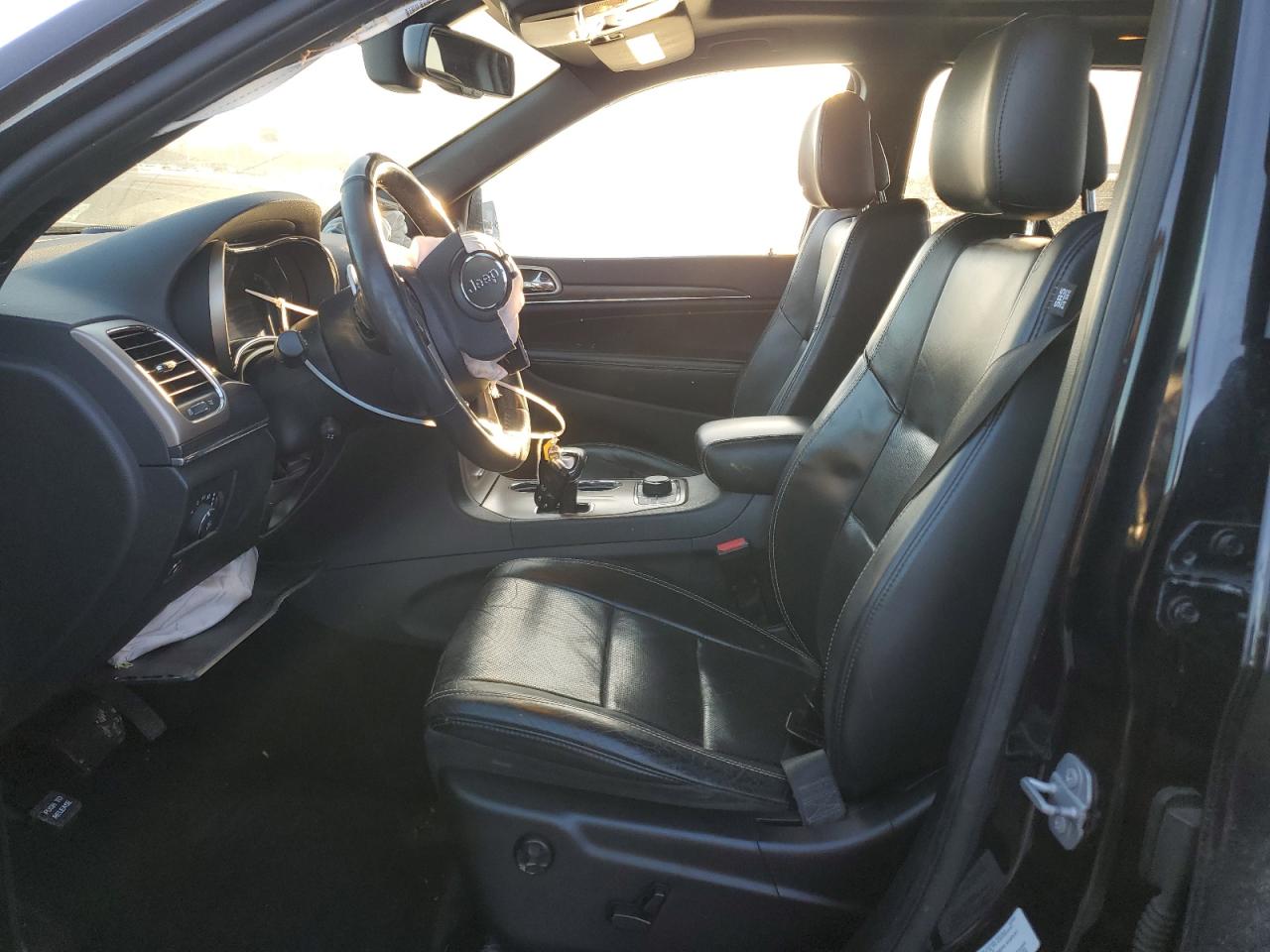 2015 Jeep Grand Cherokee - Image 7