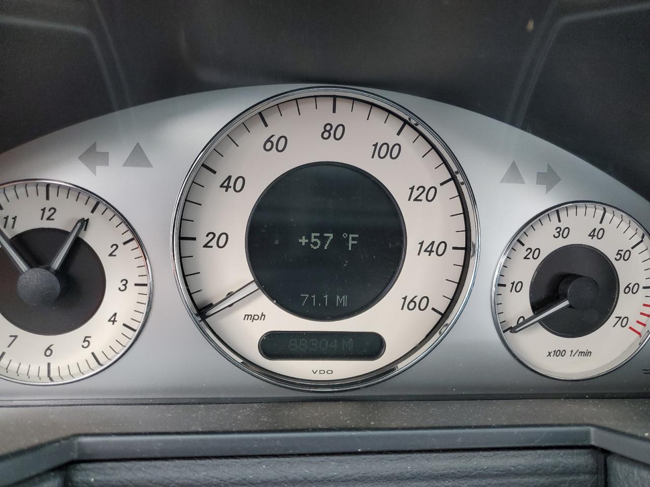 2008 Mercedes-Benz E 350 VIN: WDBUF56XX8B305814 Lot: 89219235