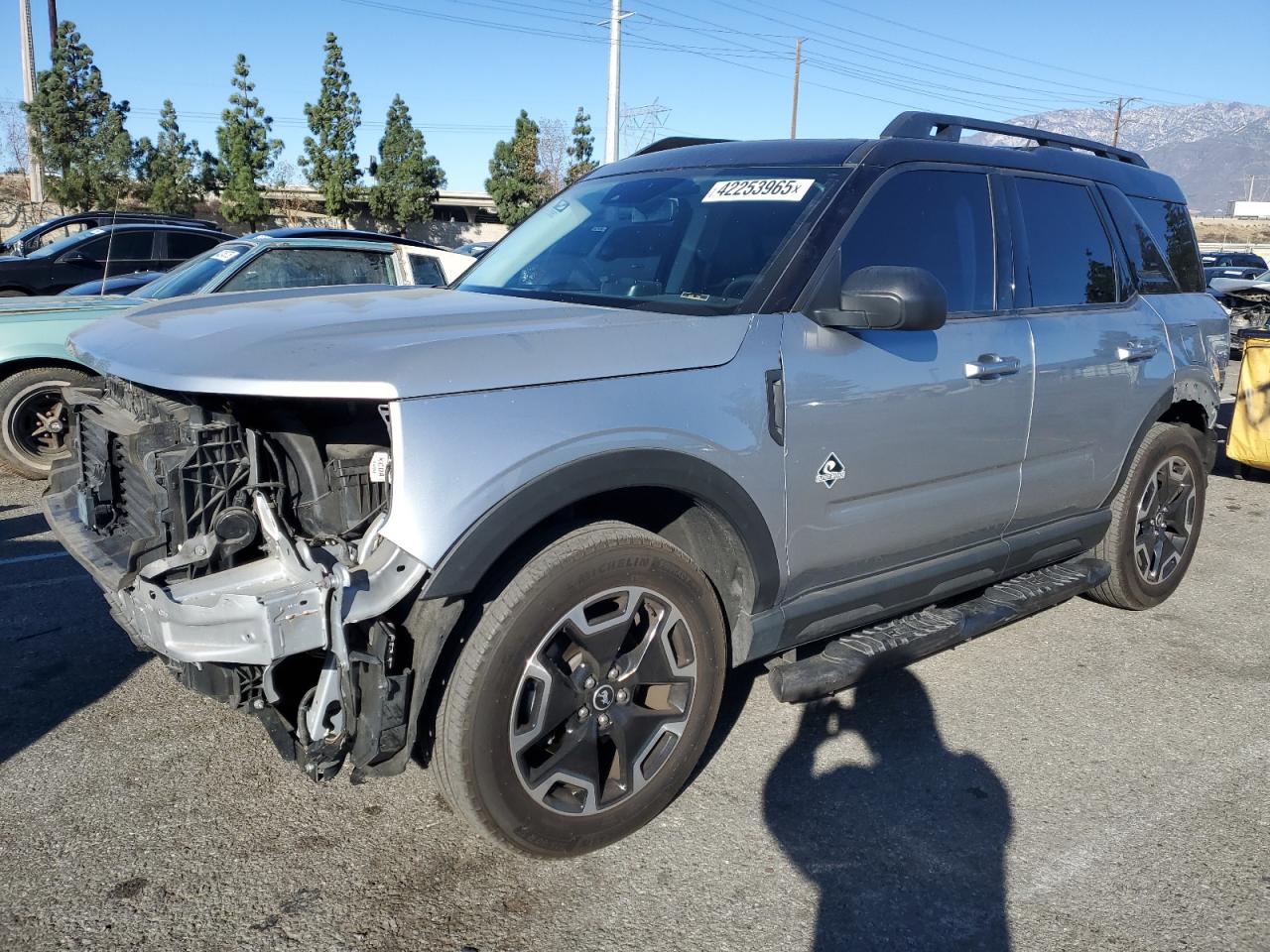 2022 Ford Bronco - Image 1