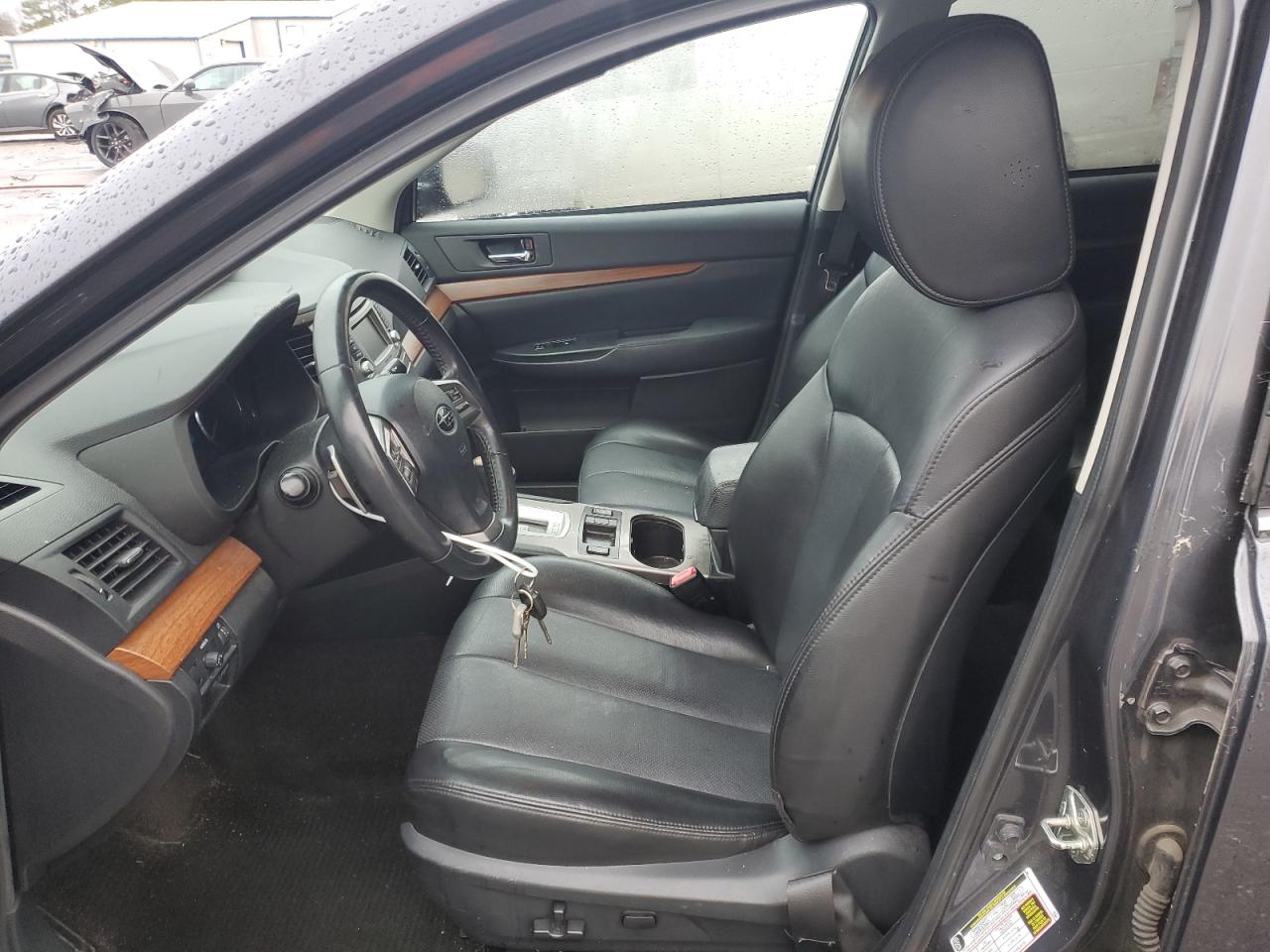 2013 Subaru Outback - Image 7