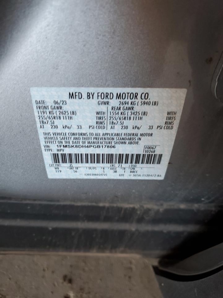 2023 Ford Explorer - Image 13