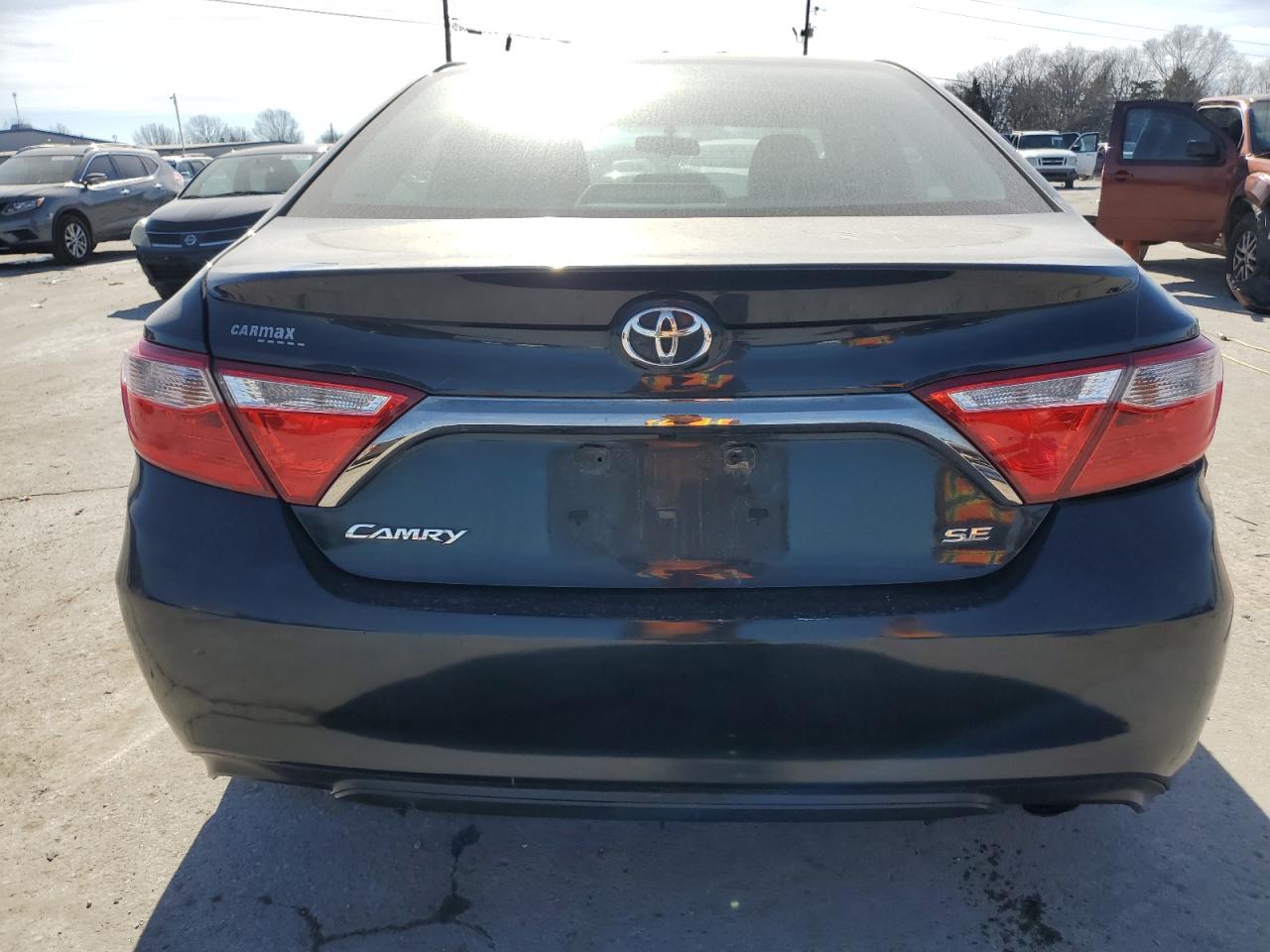 2015 Toyota Camry - Image 6
