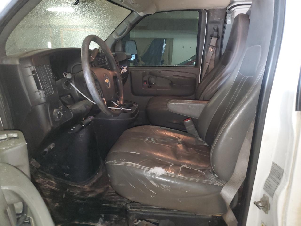 2014 Chevrolet Express - Image 7