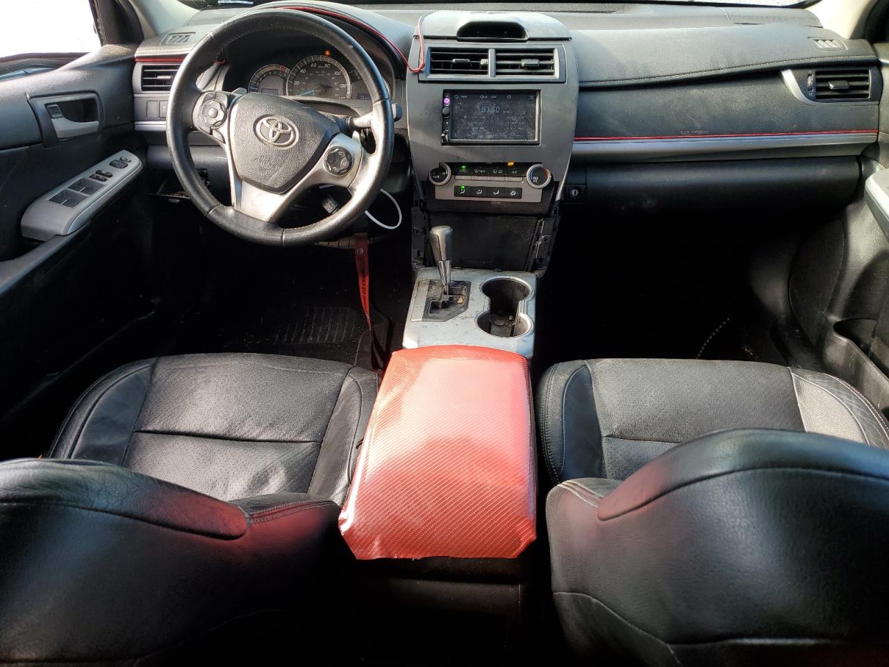 2014 Toyota Camry - Image 8