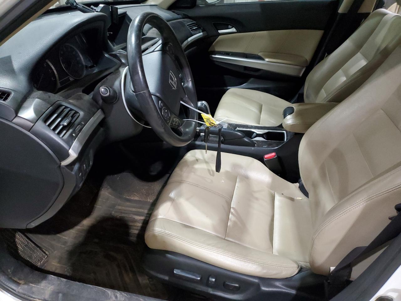 2014 Honda Crosstour - Image 7