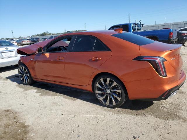  CADILLAC CT4 2023 Оранжевый