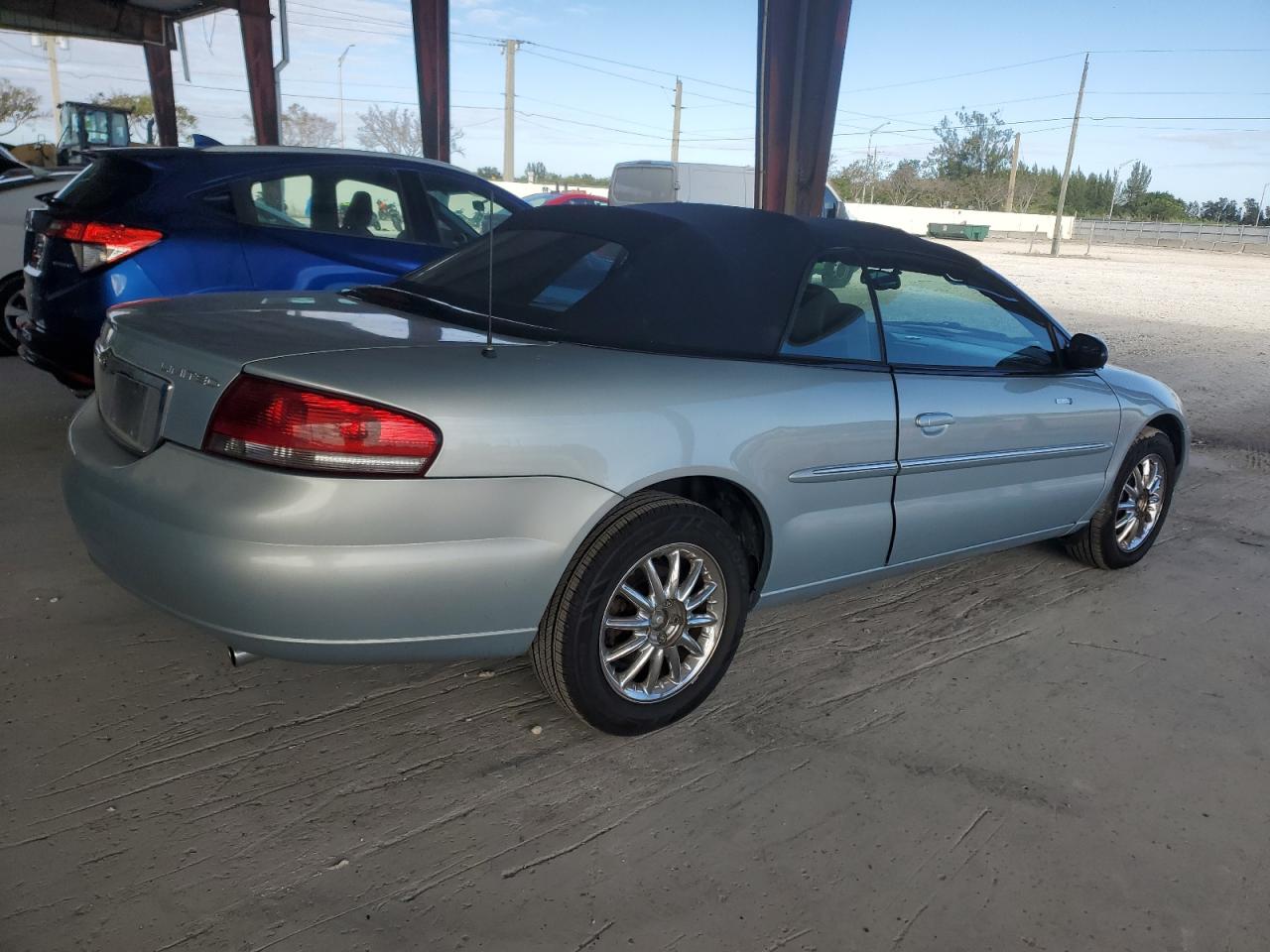 2002 Chrysler Sebring - Image 3