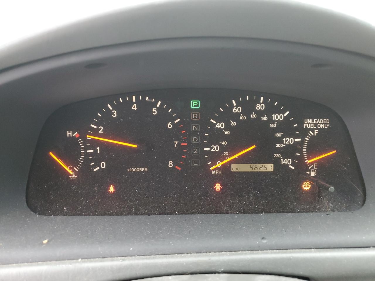 2000 Lexus ES - Image 9