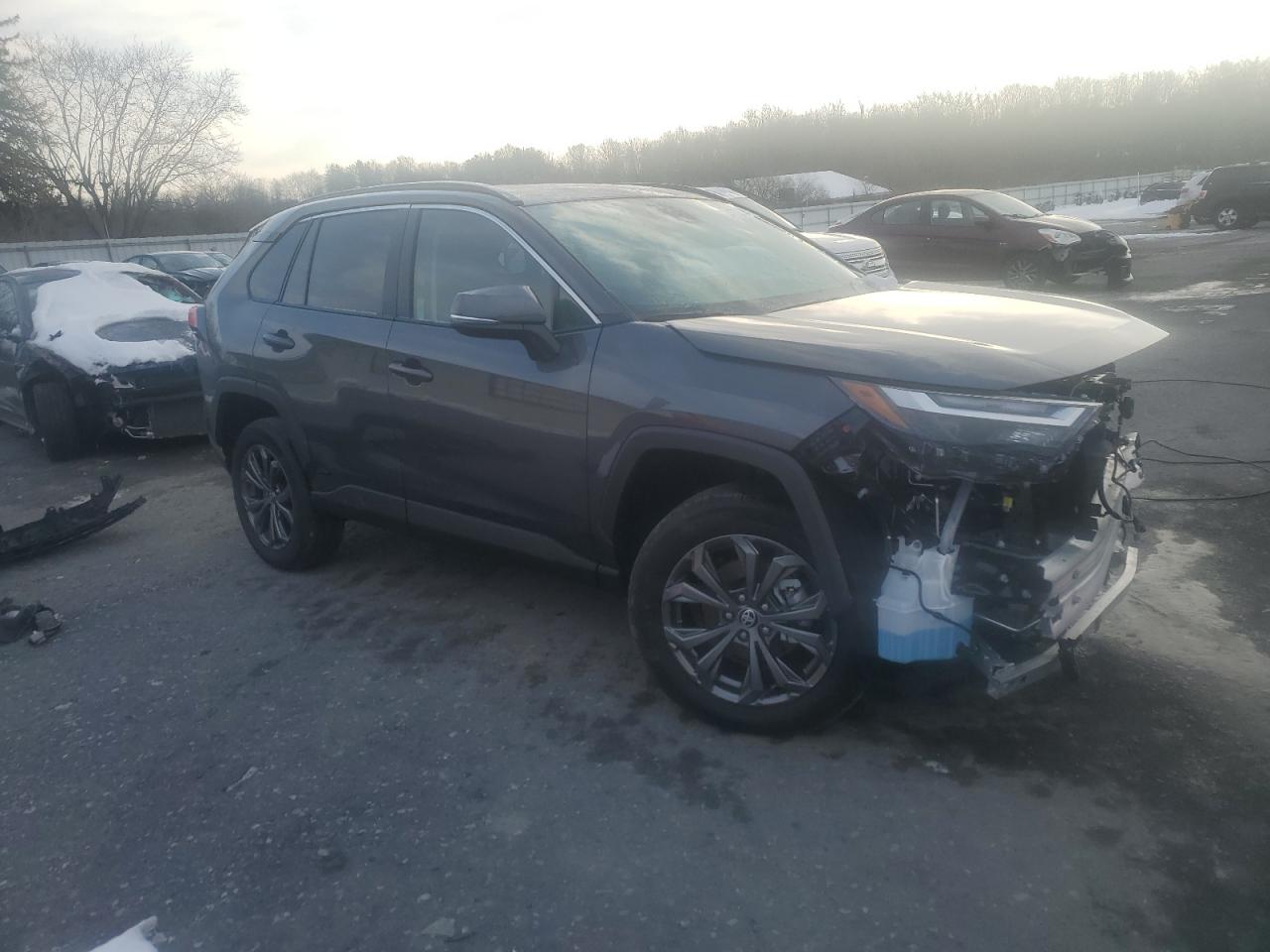 2024 Toyota RAV 4 - Image 4