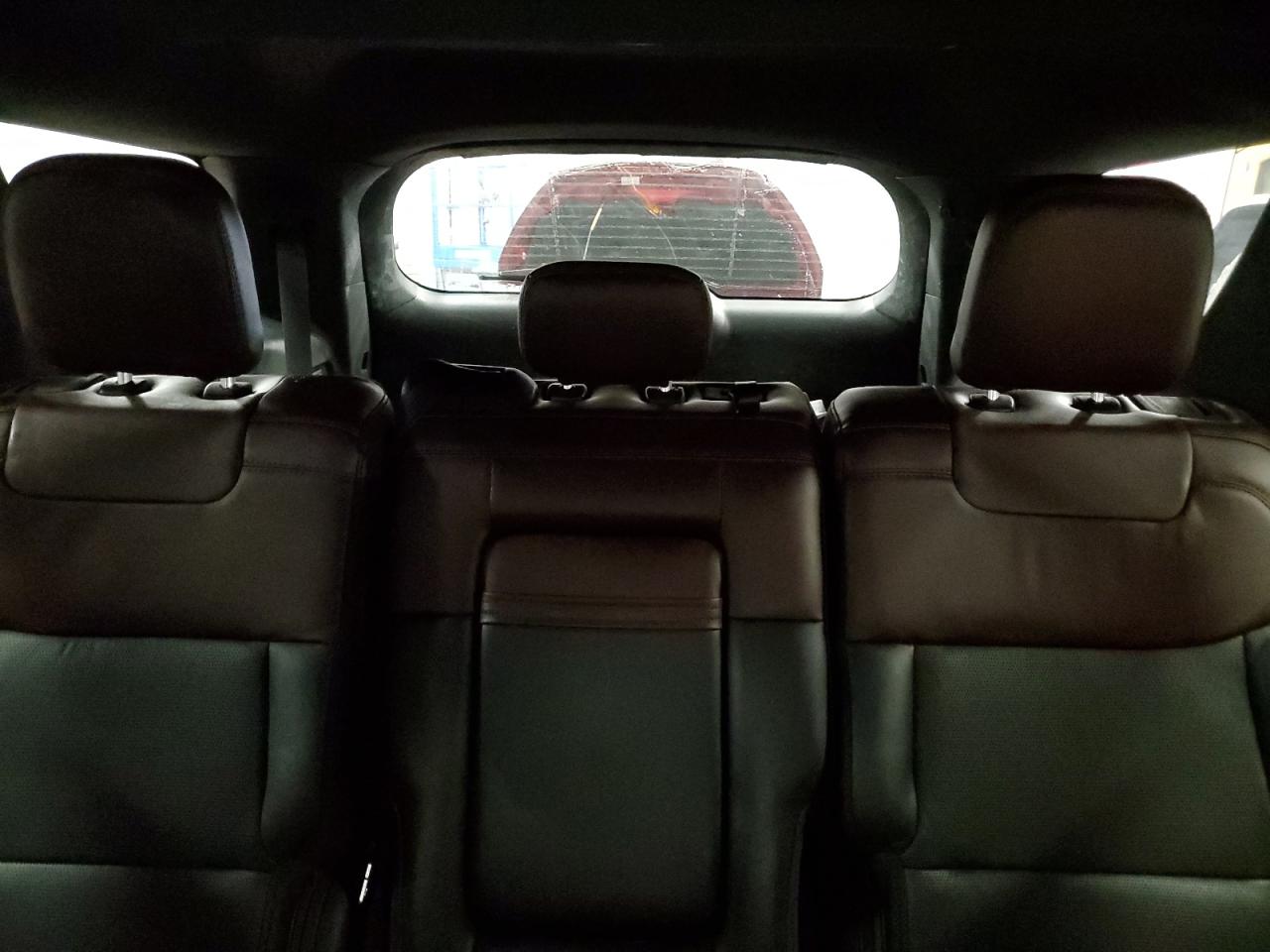 2020 Ford Explorer - Image 10