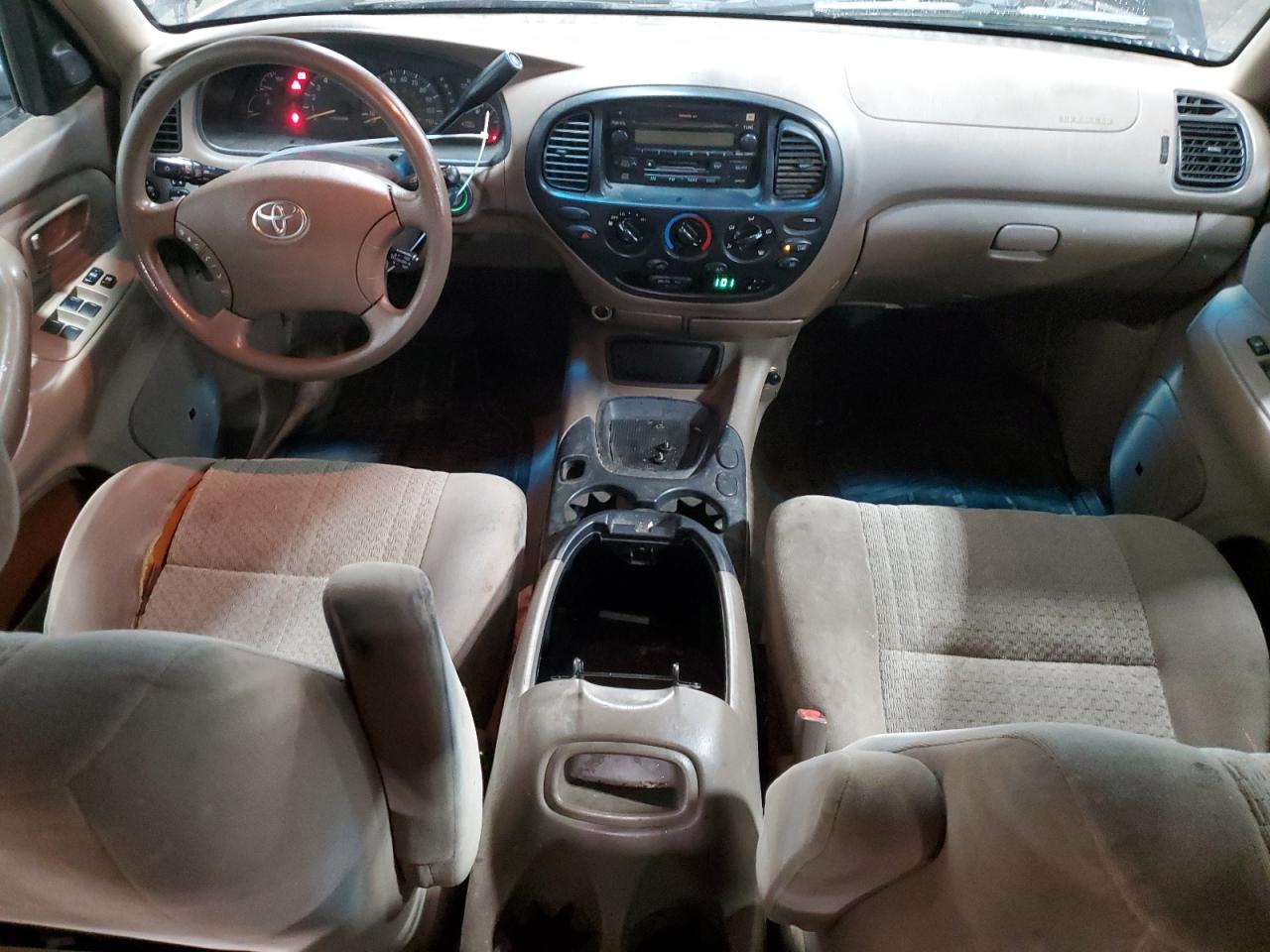 2004 Toyota Tundra - Image 8