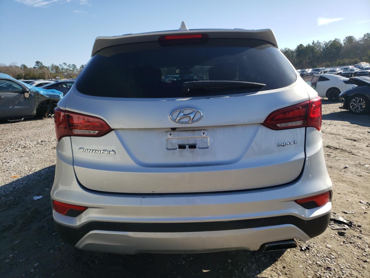 2018 Hyundai Santa Fe - Image 6