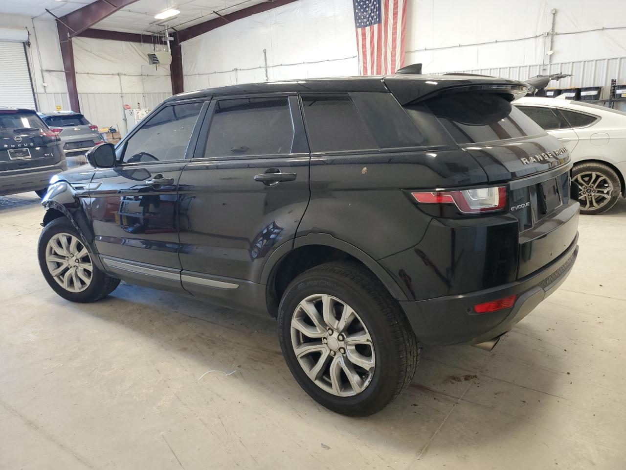 2018 Land Rover Range Rover - Image 2