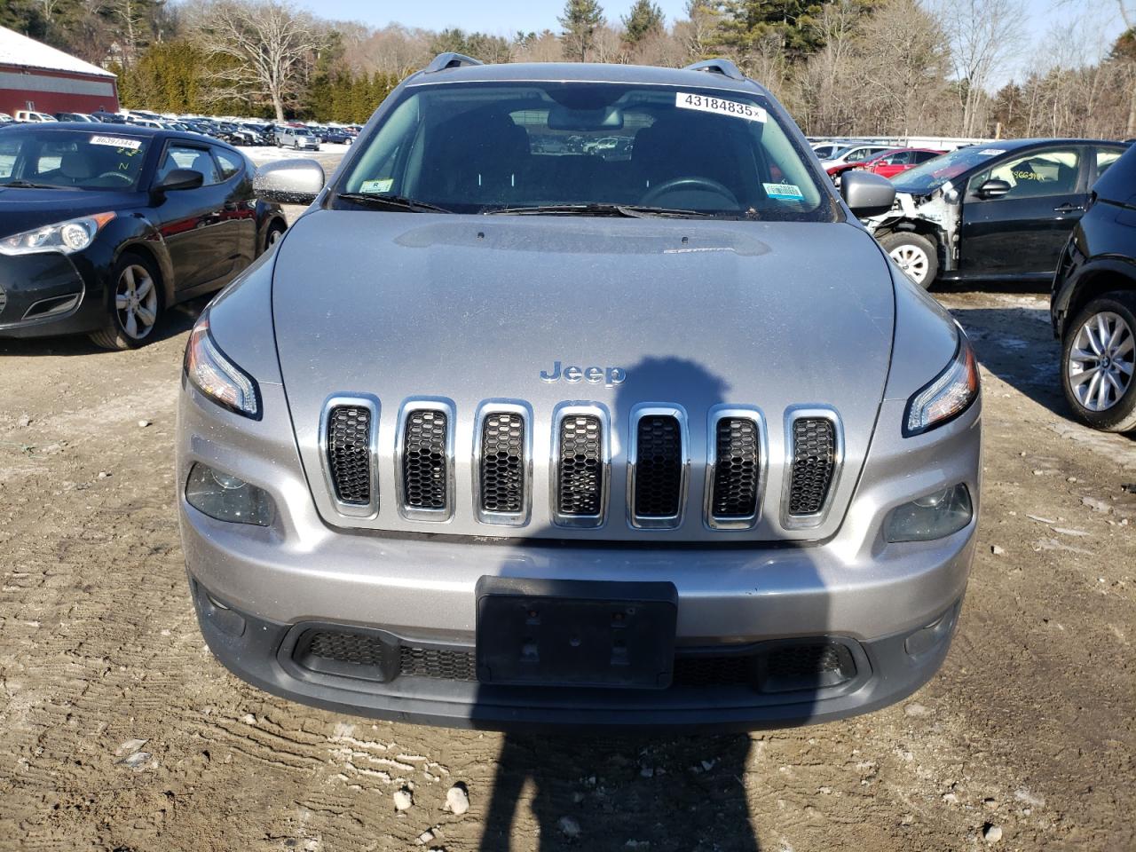 2015 Jeep Grand Cherokee - Image 5