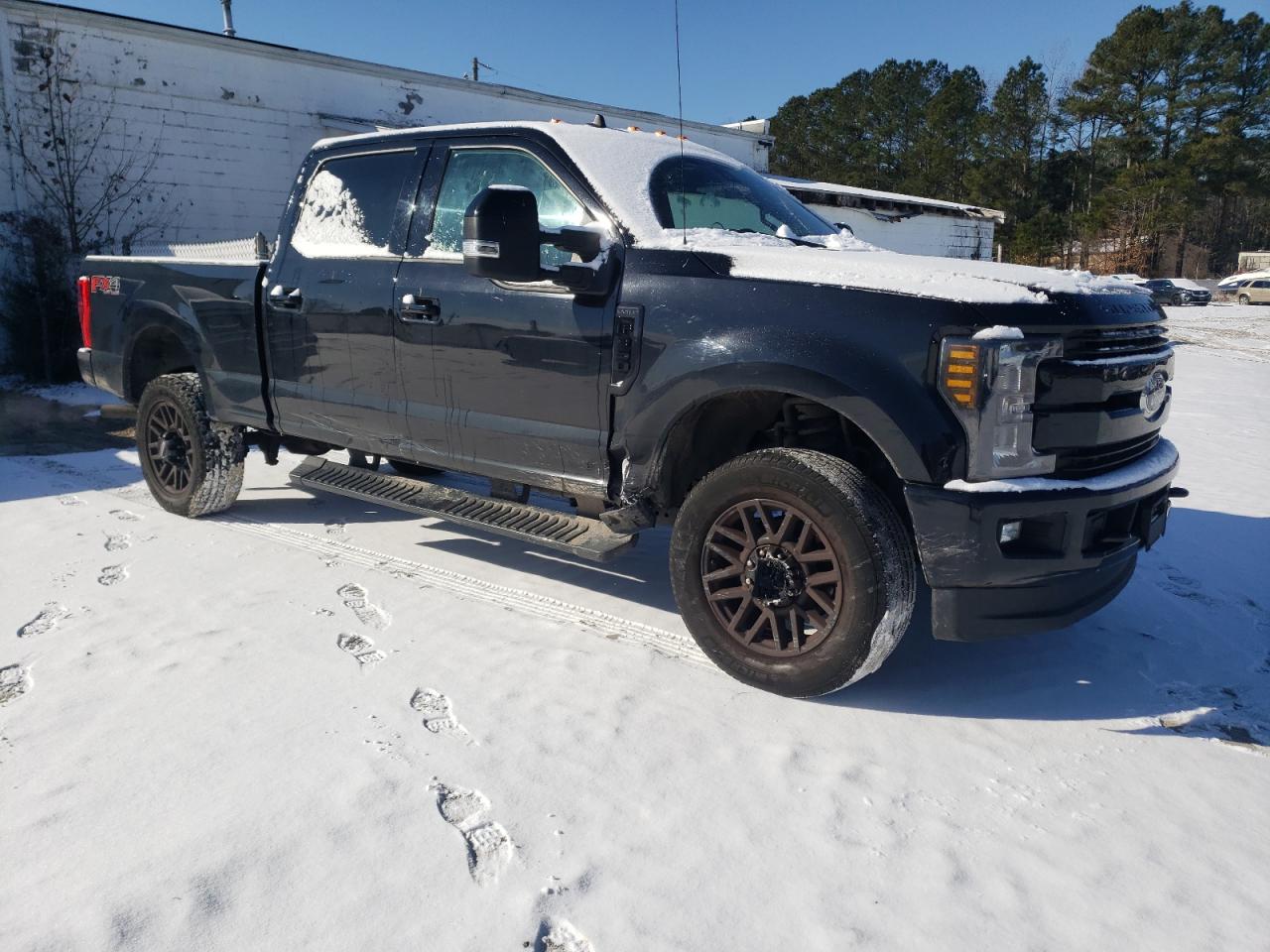 2019 Ford F350 - Image 4