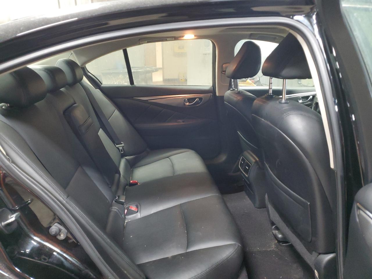 2017 Infiniti Q50 - Image 10