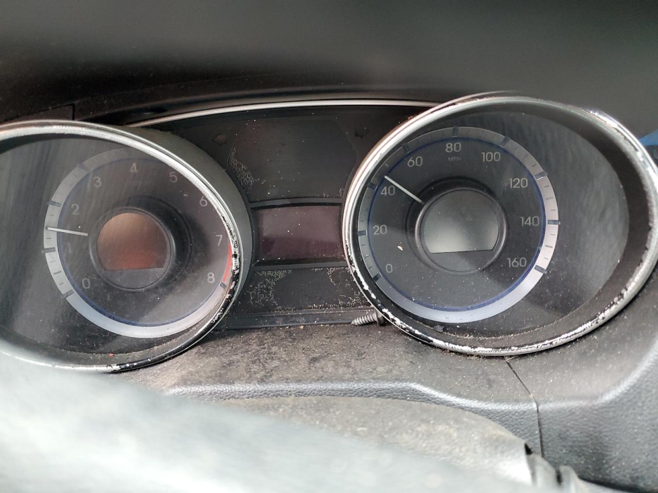 2013 Hyundai Sonata - Image 9