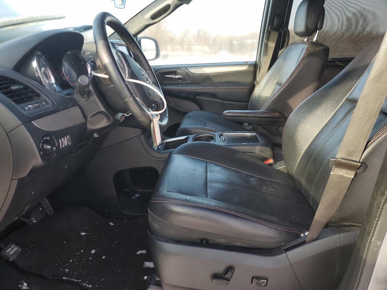 2017 Dodge Caravan - Image 7