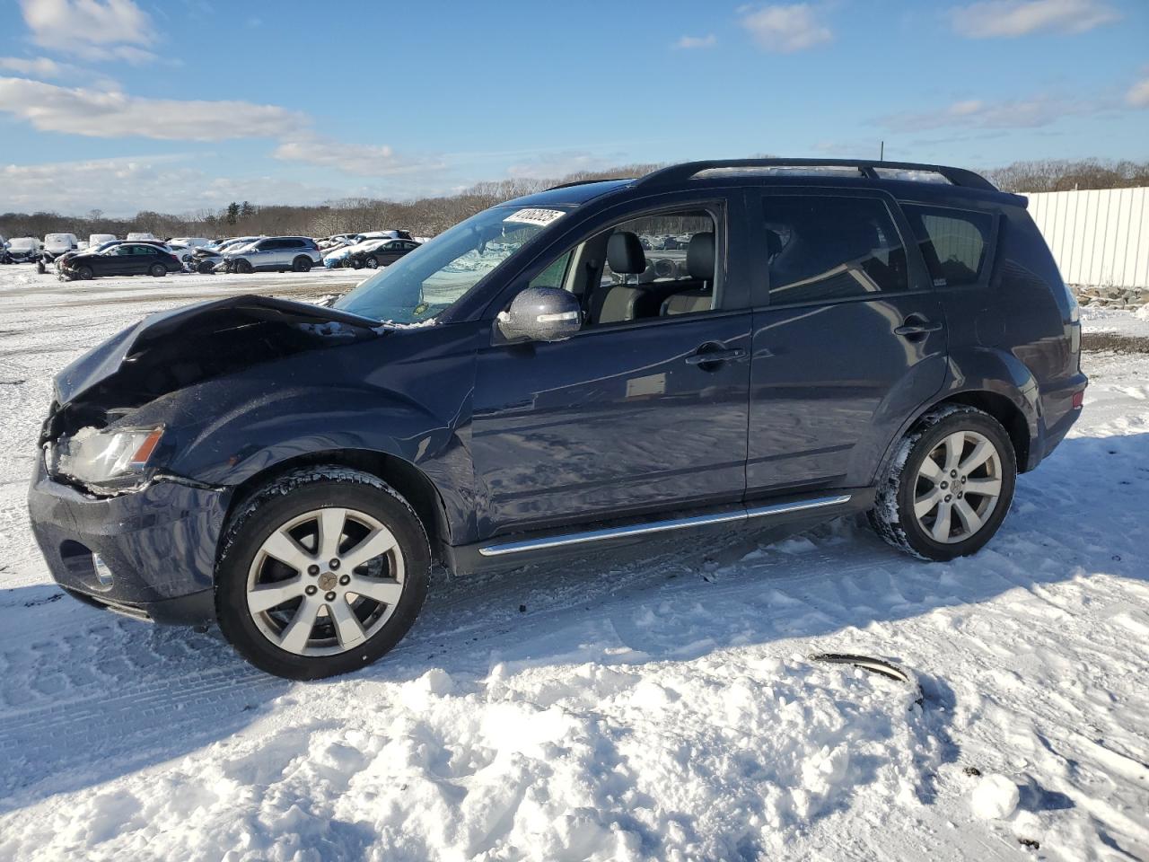 2010 Mitsubishi Outlander - Image 1