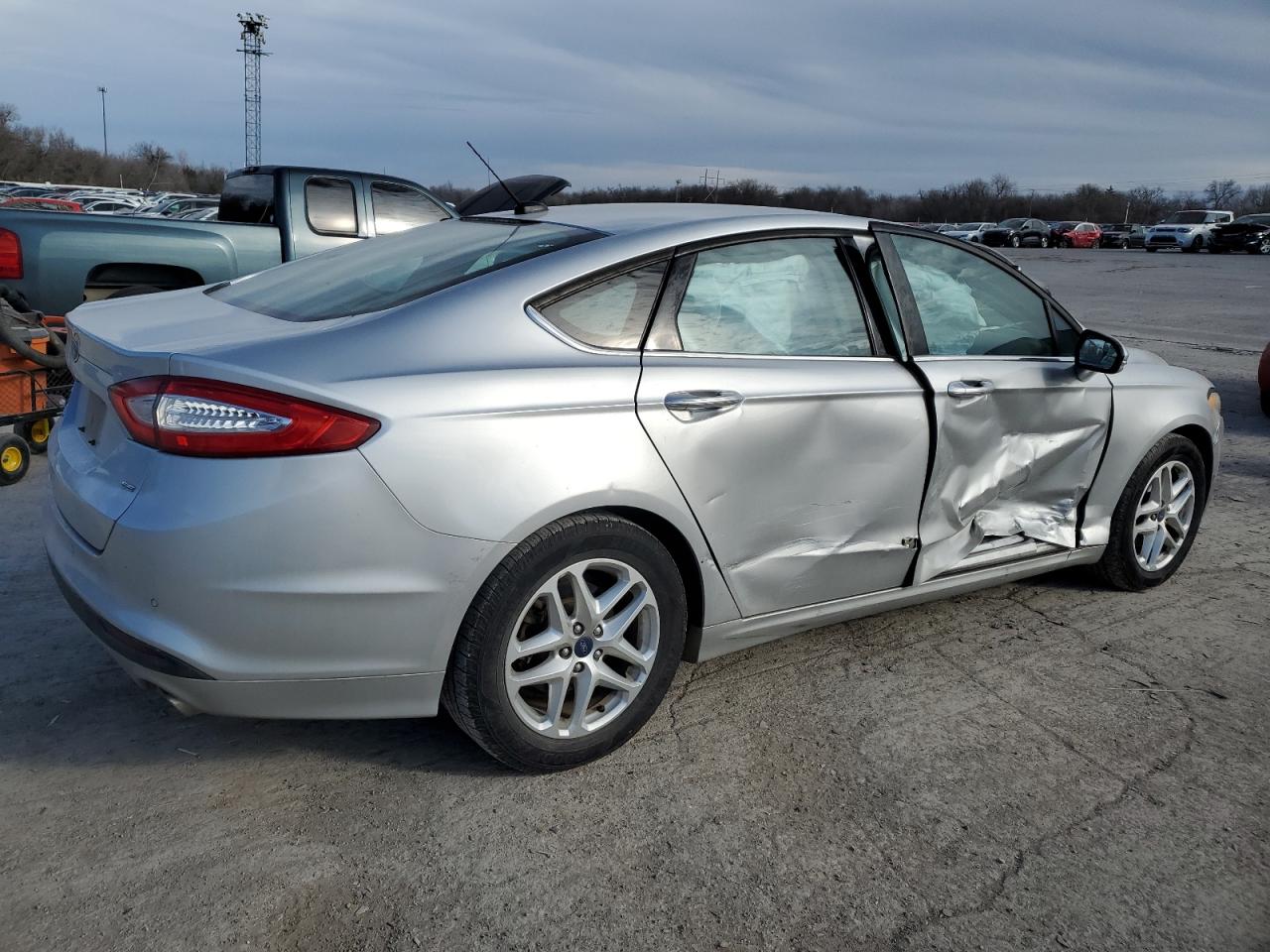 2016 Ford Fusion - Image 3