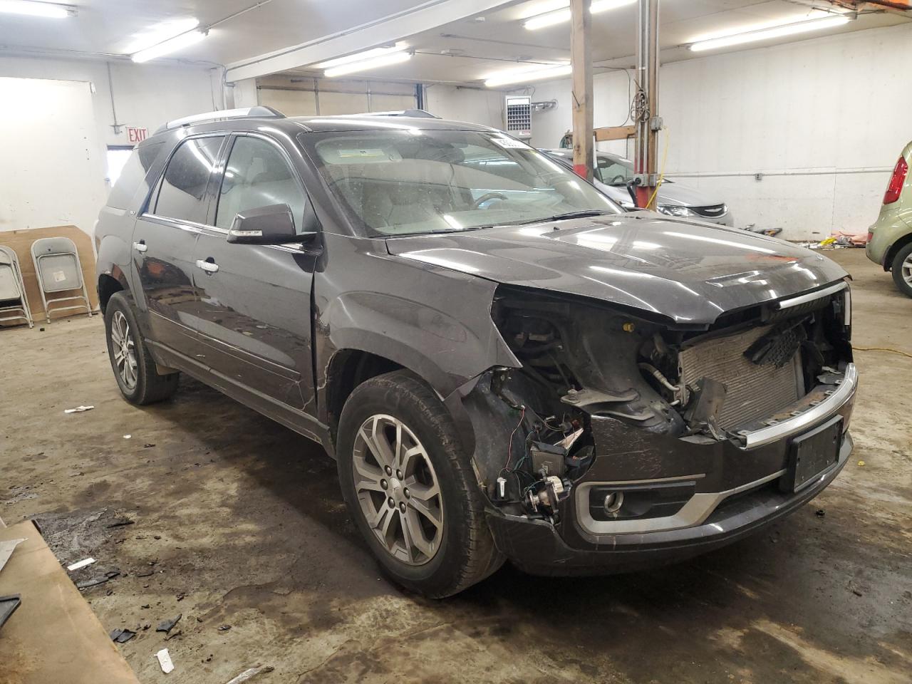2015 GMC Acadia - Image 4
