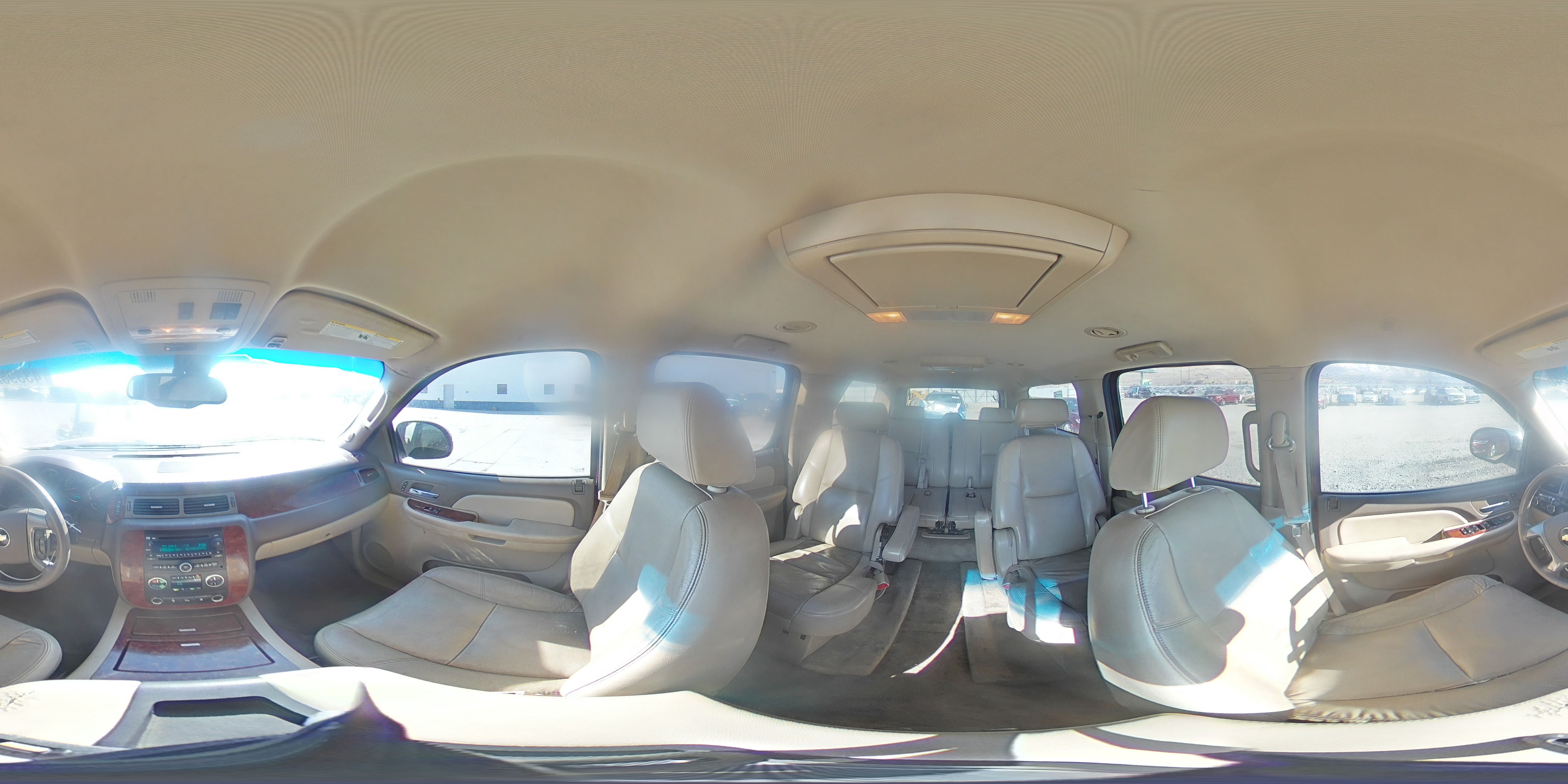 2009 Chevrolet Suburban - Image 14